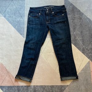American Eagle Artist Crop jeans, dark wash in size 6
